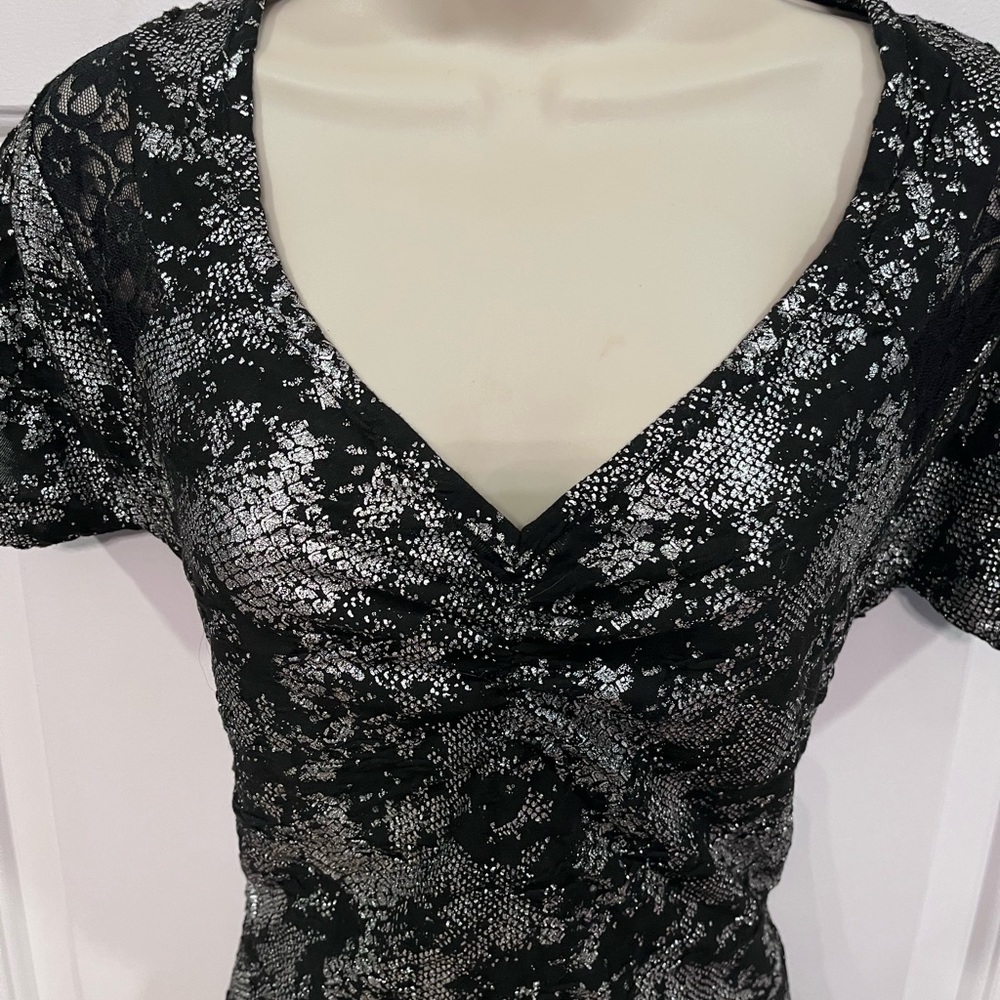 Buckle metallic shirt